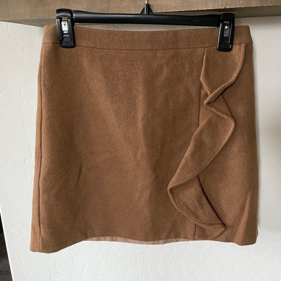 J. Crew| Wool, Laine Brown-Tan Mini Skirt with Ruffle Detail—Size 0••• - Picture 5 of 14